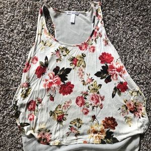 Women’s floral tank